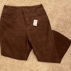 Suzanne Betro corduroy dark brown wide leg never worn. NWT. Size 16